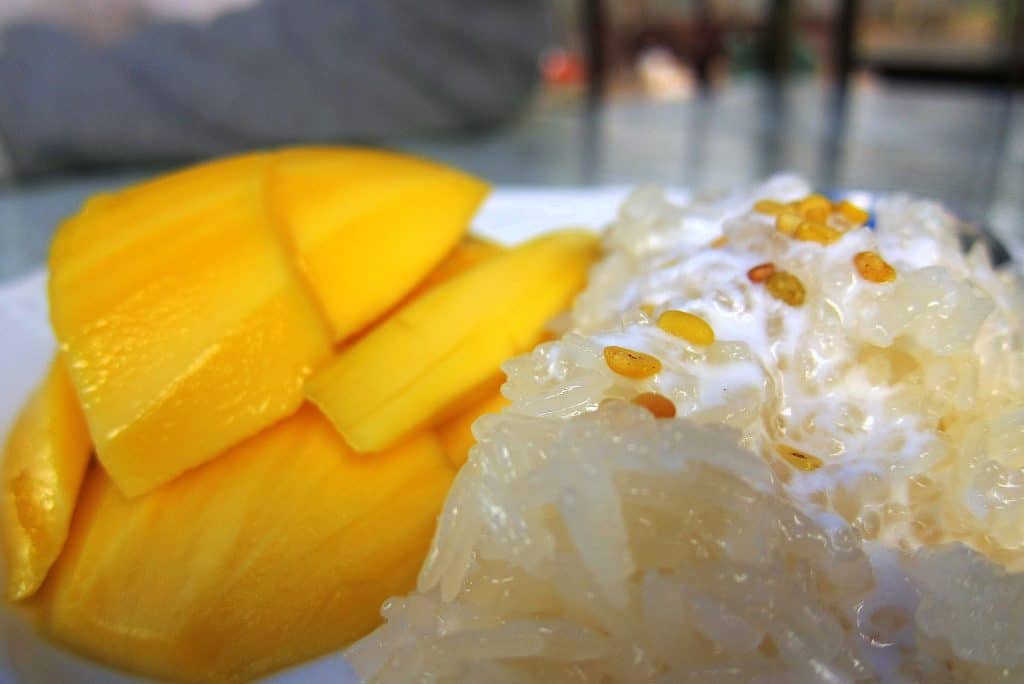 gluten free dessert: mango sticky rice